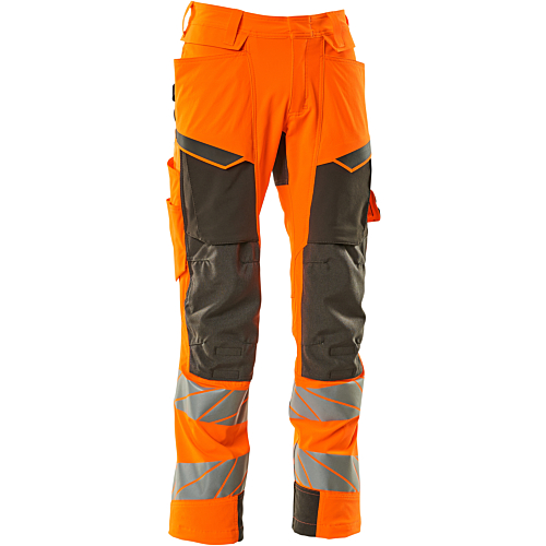 Byxor med knäfickor